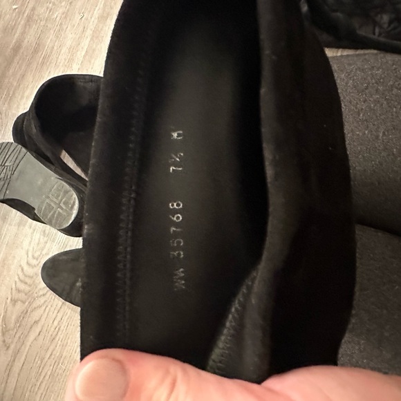 Stuart Weitzman Lowland Suede Over the Knee Boot - Picture 14 of 14